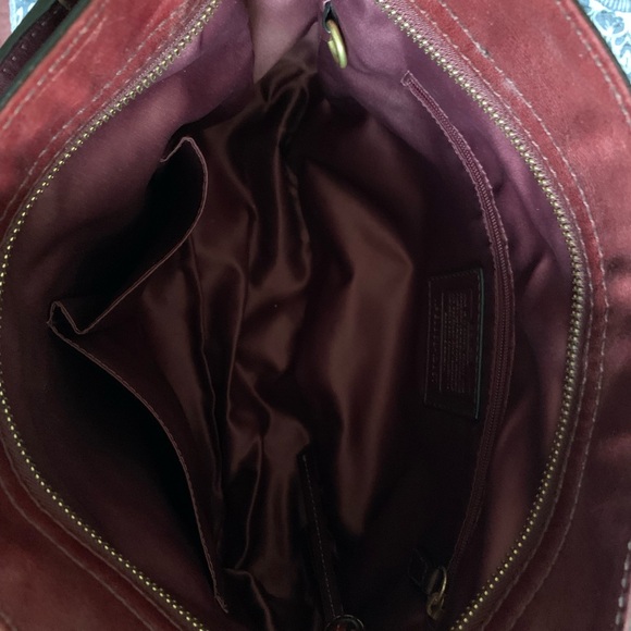 Coach Large Zoe Aubergine Signature Print Shoulder Bag - Picture 9 of 10